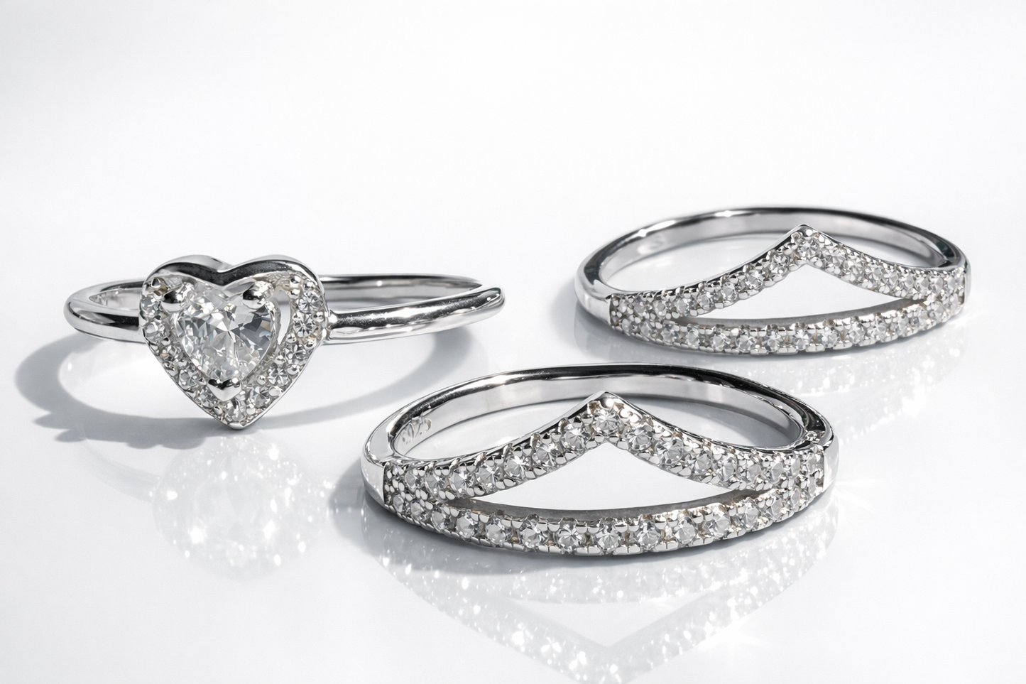 925 STERLING SILVER HEART STACK RING SET (3-PIECE)