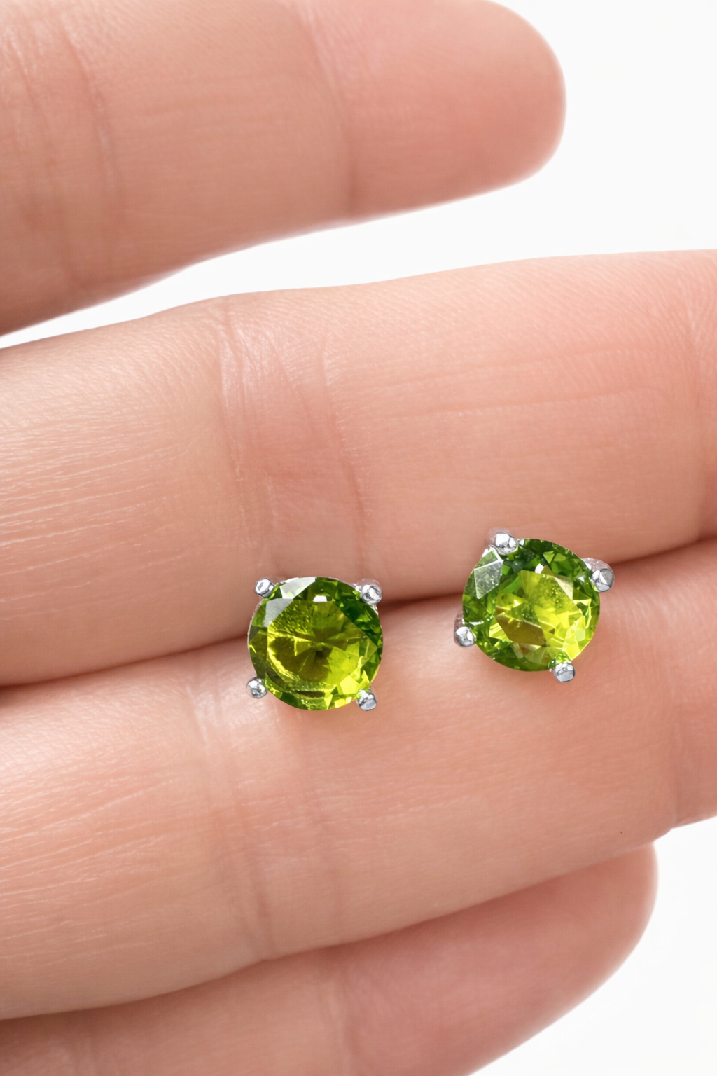 Reseller Silver Lot $50
Containing $150 in merchandise